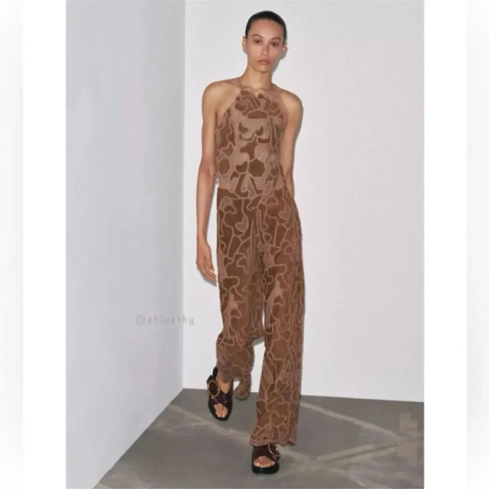 Zara brown pants with beige